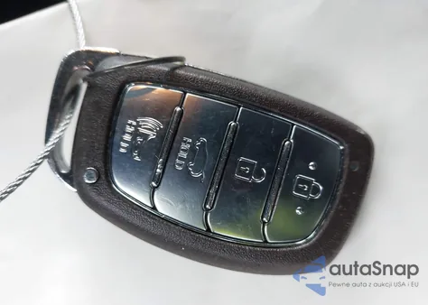 2017 Hyundai Tucson Se Plus from USA, damaged, VIN KM8J3CA41HU414760